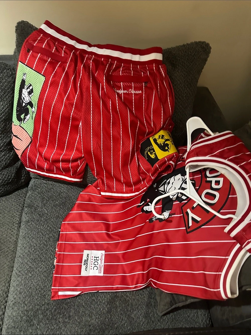 Mens Xl Monopoly Red Pinstripe Men's Basketball Shorts set